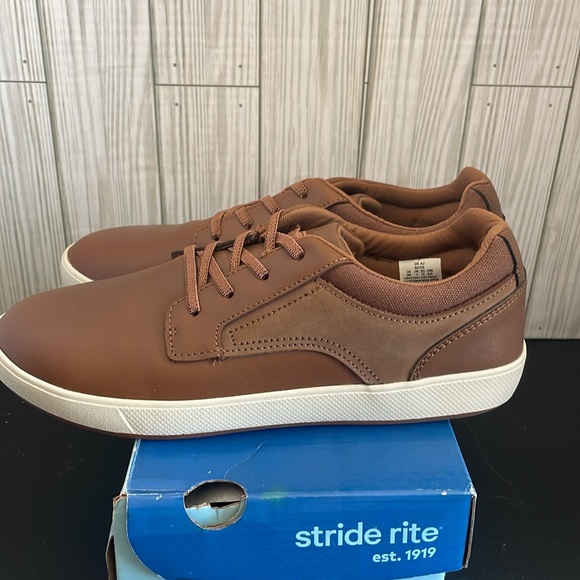 Stride Rite Shoes - Picture 5 of 6
